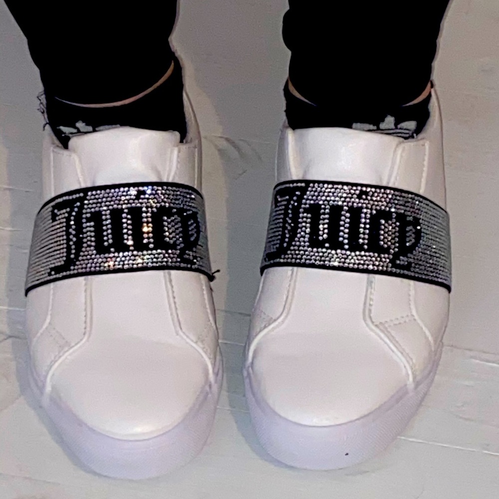 JUICY COUTURE SNEAKERS✨